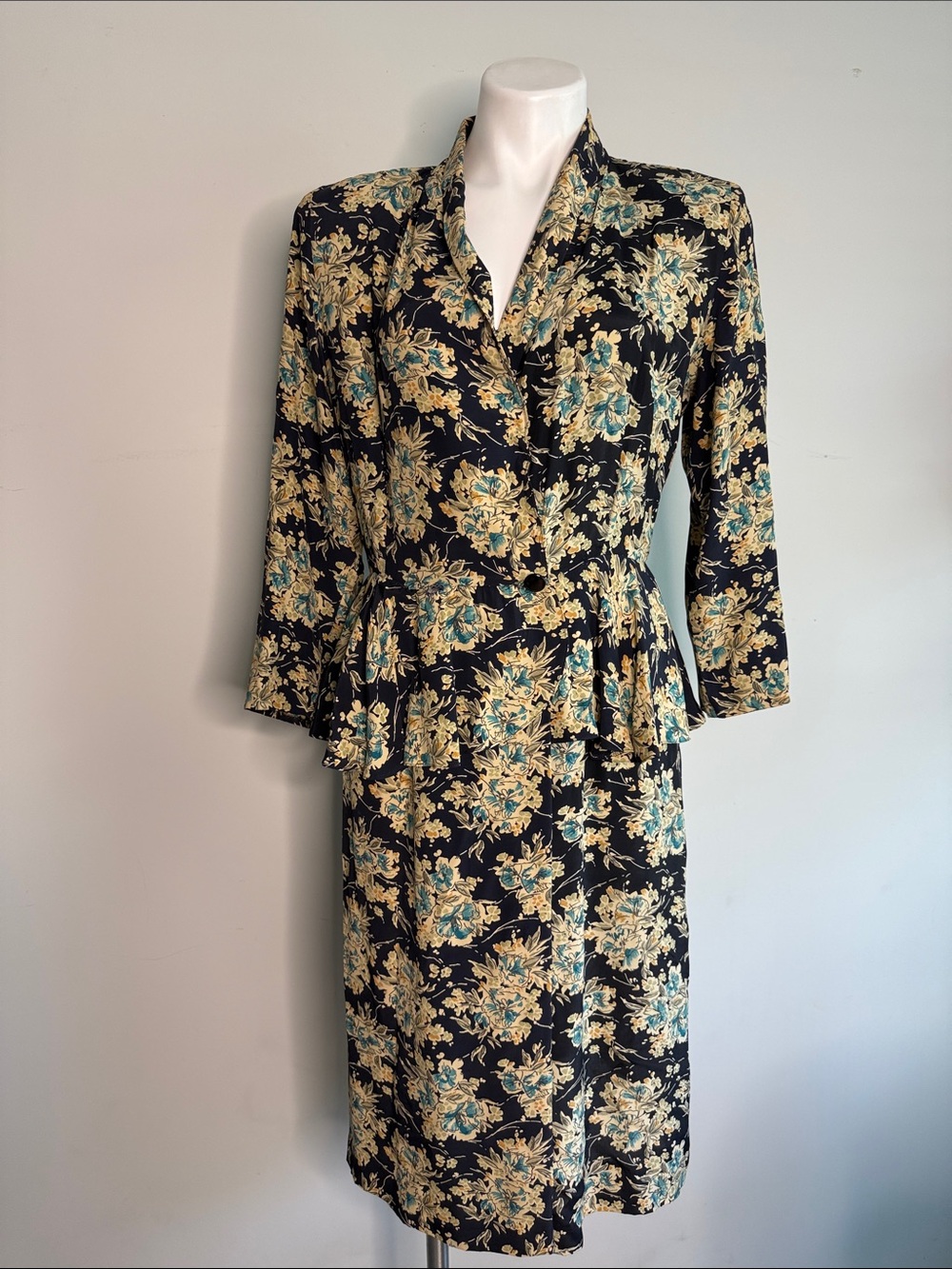 Vintage Rayon RAOUL midi dress size 8 EUC